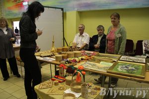 Выставка-ярмарка  «Волшебный сундучок»