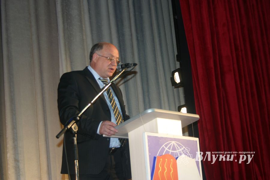 В ДК ЛК прошло награждение медалистов