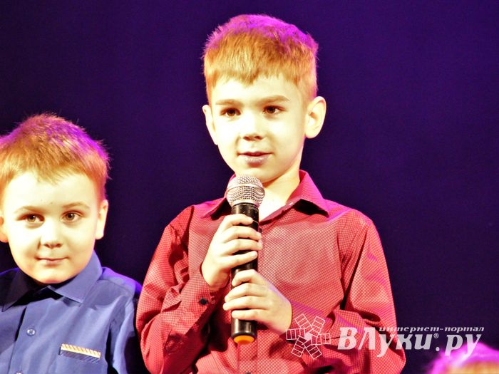 В ГДК им. Ленина прошёл концерт ко Дню матери (ФОТО)