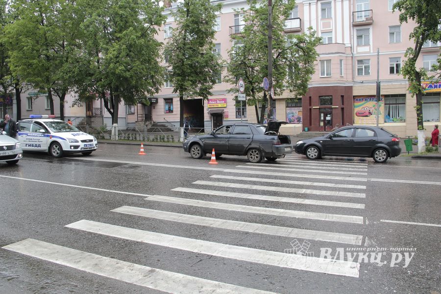 В Великих Луках сбили пешехода (ФОТО)