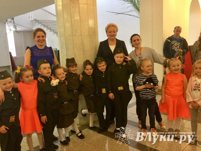 Юные артисты детского сада №26 покорили жюри Международного конкурса в Пушкинских горах (ФОТО)