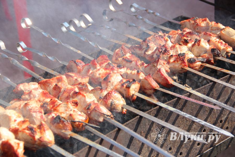 СТЦ «СтройСам» порадовал великолучан на универсальной ярмарке «Весна-2018» (ФОТО)