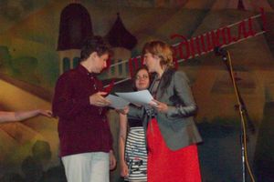 Великолукская школа № 2 торжественно подвела итоги года 