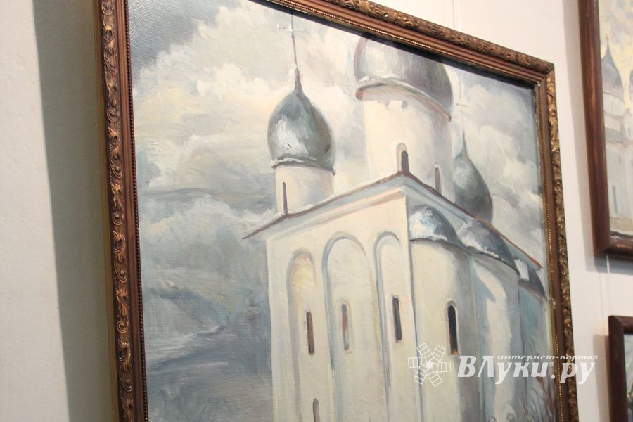 Московские художницы представили великолучана великие города (ФОТО)