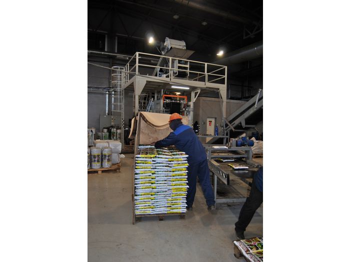 Студенты ВГСХА посетили ООО «Велторф» (ФОТО)