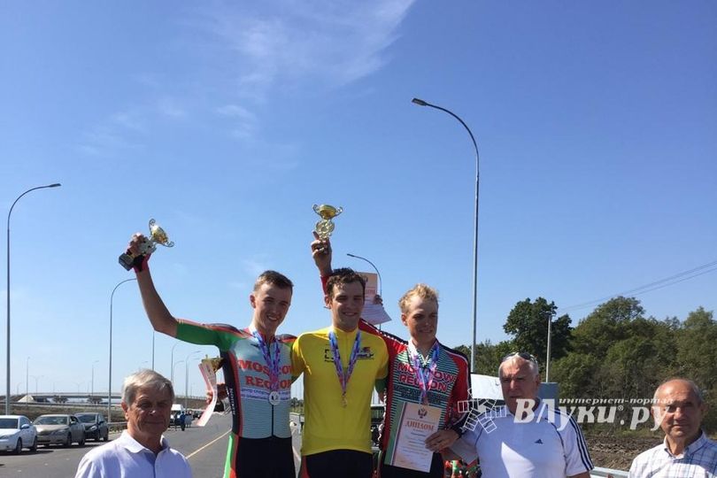 Великолучане заняли призовые места на Чемпионате России по велогонкам (ФОТО)