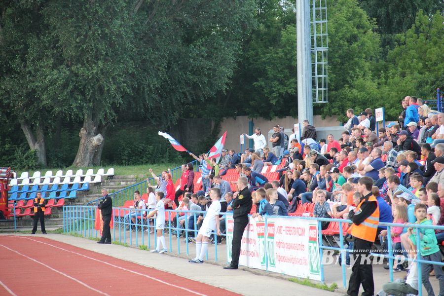 «Луки-Энергия» дебютировал во Втором дивизионе Чемпионата России по футболу (ФОТО)