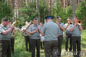 Торжественная церемония закладки Камня Памяти у деревни Каськово