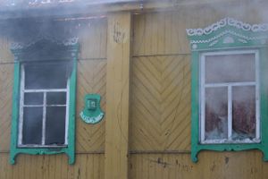 В результате пожара в Невеле погиб мужчина (фото + видео)