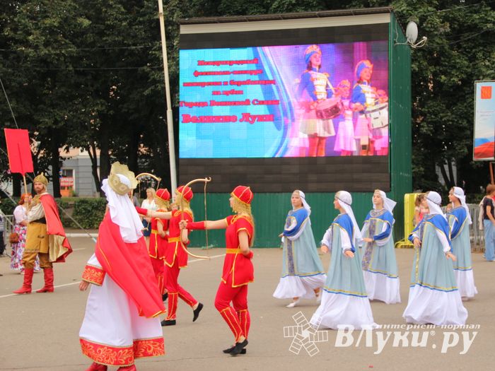 Лучшие мажоретки и барабанщицы награждены (ФОТО)