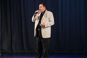 В Великих Луках состоялся праздничный вечер «От сердца к сердцу» (ФОТО)