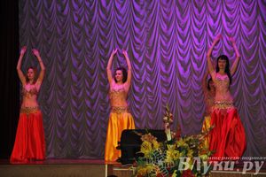 Танцевальный концерт «Восточные краски осени» прошел в музыкальной школе