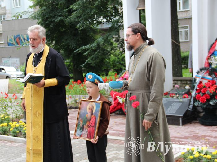 В Великих Луках начались мероприятия, посвященные Дню ВДВ (ФОТО)
