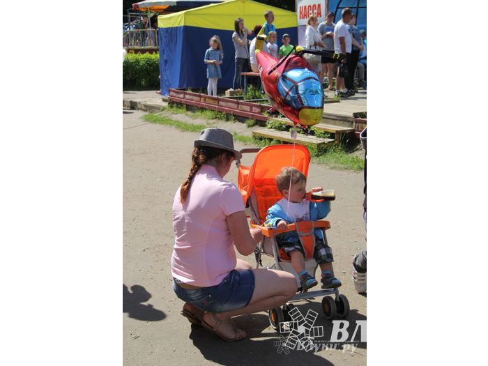 День защиты детей отпраздновали В Великих Луках (фото)