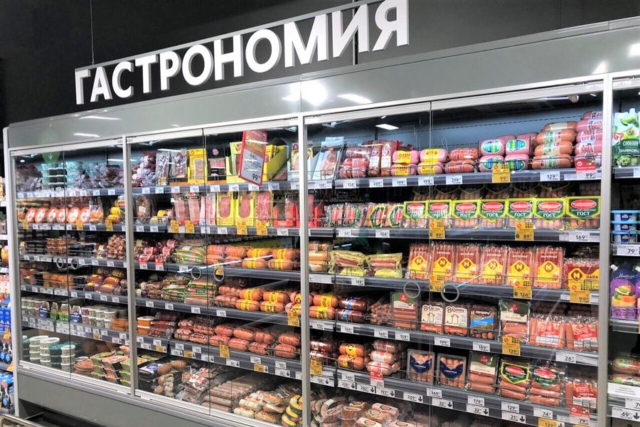 В Великих Луках открывается новый магазин (ФОТО)