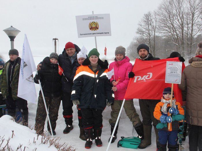 Команда железнодорожников из Великих Лук заняла первое место в соревновании по подледному рыболовству (ФОТО)
