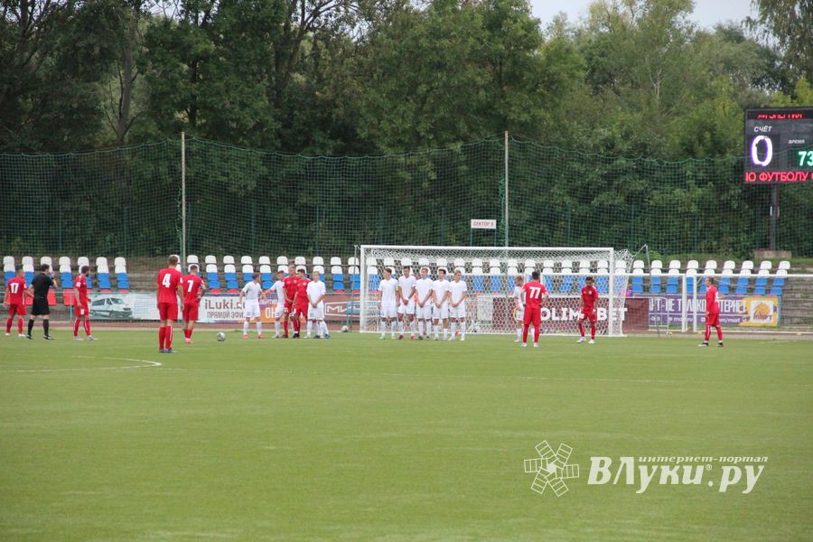 «Луки-Энергия» уступила дома «Твери» (ФОТО)