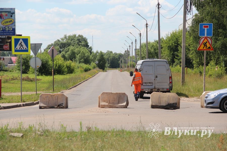 Улицу Гражданскую закрыли для движения (ФОТО)