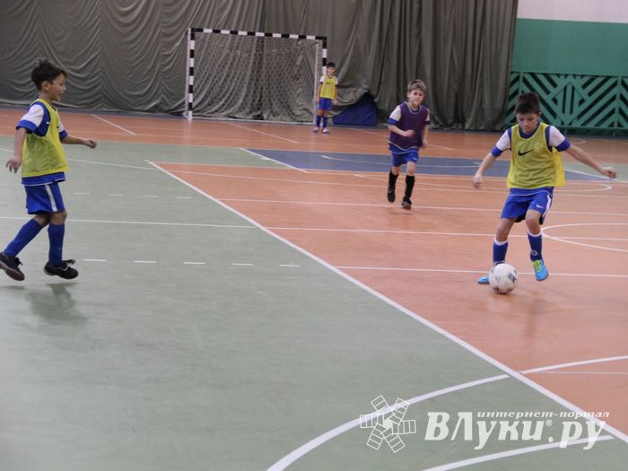 Новогодний футбол