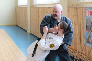 Ученики школы Дзюшин-рю кэмпо каратэ постигали искусство кобудзюцу (ФОТО)