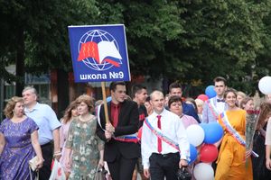 Великолукской «Бригантине» пришлось поплавать под дождём (ФОТО)