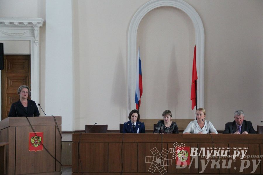 В Великих луках подвели итоги межведомственной профилактической операции «Подросток» (фото)