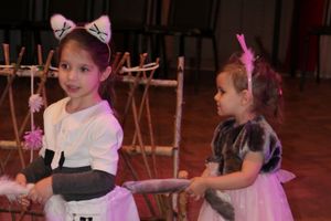 Открытый урок самых маленьких артистов ГДК им. Ленина (ФОТО)