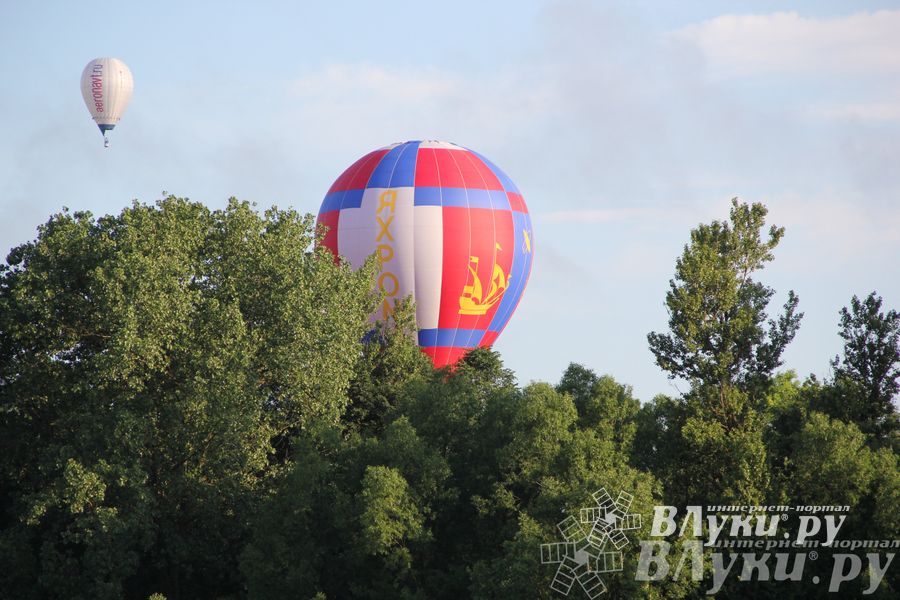 Пилоты совершили третий спортивный полет