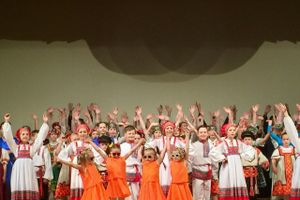 В Международном арт-пленэре «Чудное мгновенье» в Пушкинских Горах учатвуют воспитанники великолукского детского сада (ФОТО)