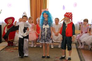 8 марта в саду 26