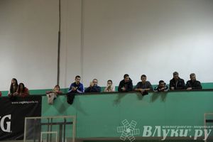 Команда «Экспресс» стала обладательницей Кубка г. Великие Луки по баскетболу