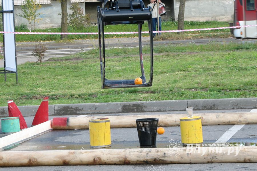Международный конкурс профессионального мастерства «Лучший оператор гидроманипулятора – 2014»