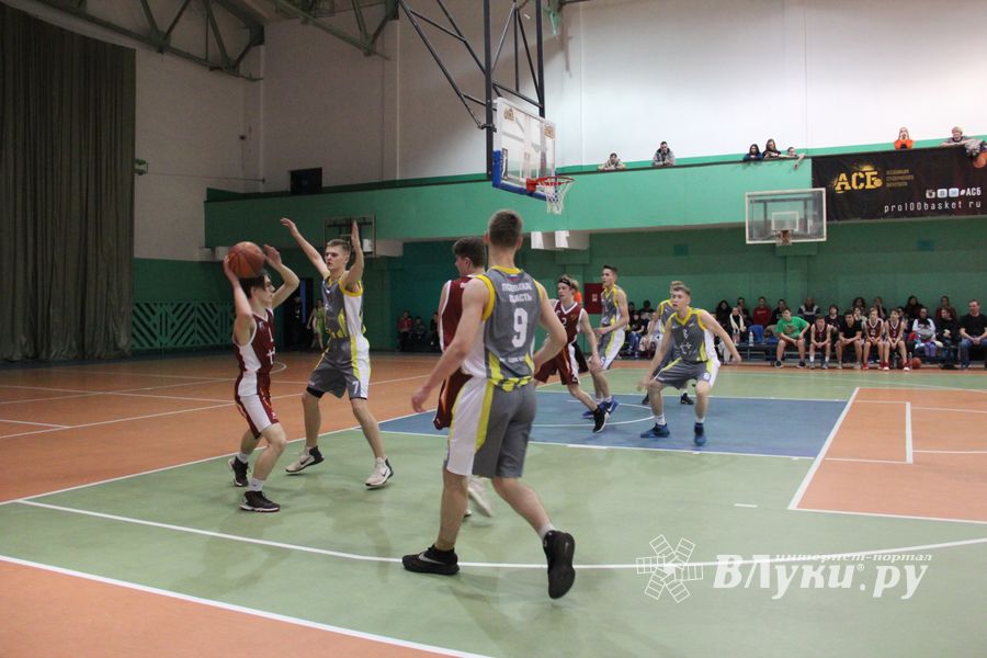 Великолучанки сыграют в региональном финале Чемпионата ШБЛ «КЭС-БАСКЕТ» (6+) (ФОТО)