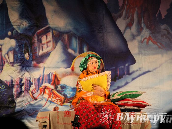 Спектакль «Морозко» прошел в ДК ЛК