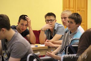 В Великих Луках прошла финальная игра «Что? Где? Когда?» (фото)