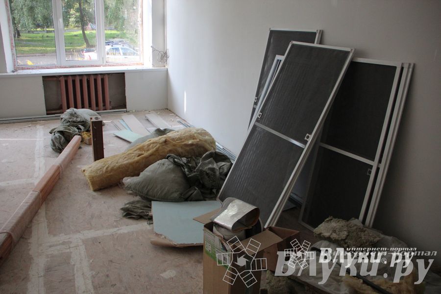 В школах города появляются новые крыши, полы, компьютерные класса и модернизированные санузлы (фото)