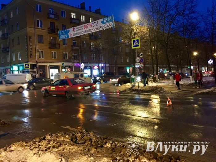 Отвалилось колесо (ФОТО)