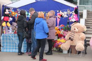В Великих Луках прошла универсальная ярмарка «Весна-2019» (ФОТО)