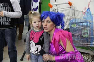 Ночь распродаж в ТЦ «Апельсин»