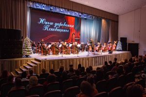 В Псковской области наградили юных дарований и стипендиатов премии губернатора (ФОТО)