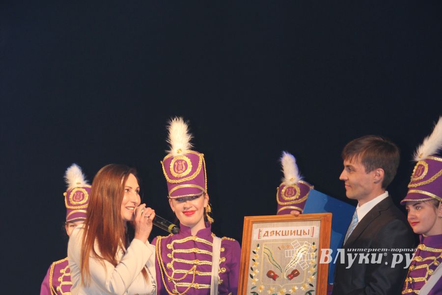 18 мая состоялся юбилейный концерт коллектива мажореток «Золотые погоны» (ФОТО)