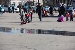 Весенний день