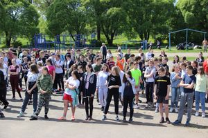 Спецназ «разгромил» на Дятлинке «банду»