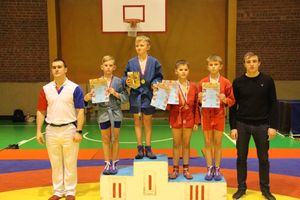 Великолукские самбисты завоевали 11 золотых наград (ФОТО)