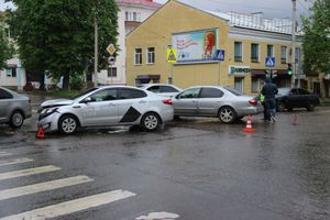 ДТП на проспекте Октябрьском (ФОТО)