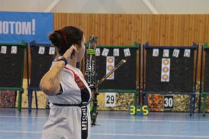 Великолучанка Александра Савенкова стала обладательницей золота на всероссийских соревнованиях по стрельбе из лука (фото)