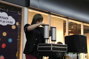 В ТЦ «Апельсин» прошла весенняя ночь распродаж