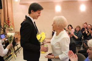 Великолукским учителям признались в любви (ФОТО)