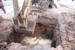 На пр-те Гагарина произошёл прорыв водопровода (ФОТО)