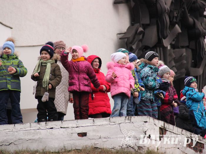 В Великих Луках проходит открытая военно-патриотическая игра «Юнармия-Великие Луки-2020» (ФОТО)